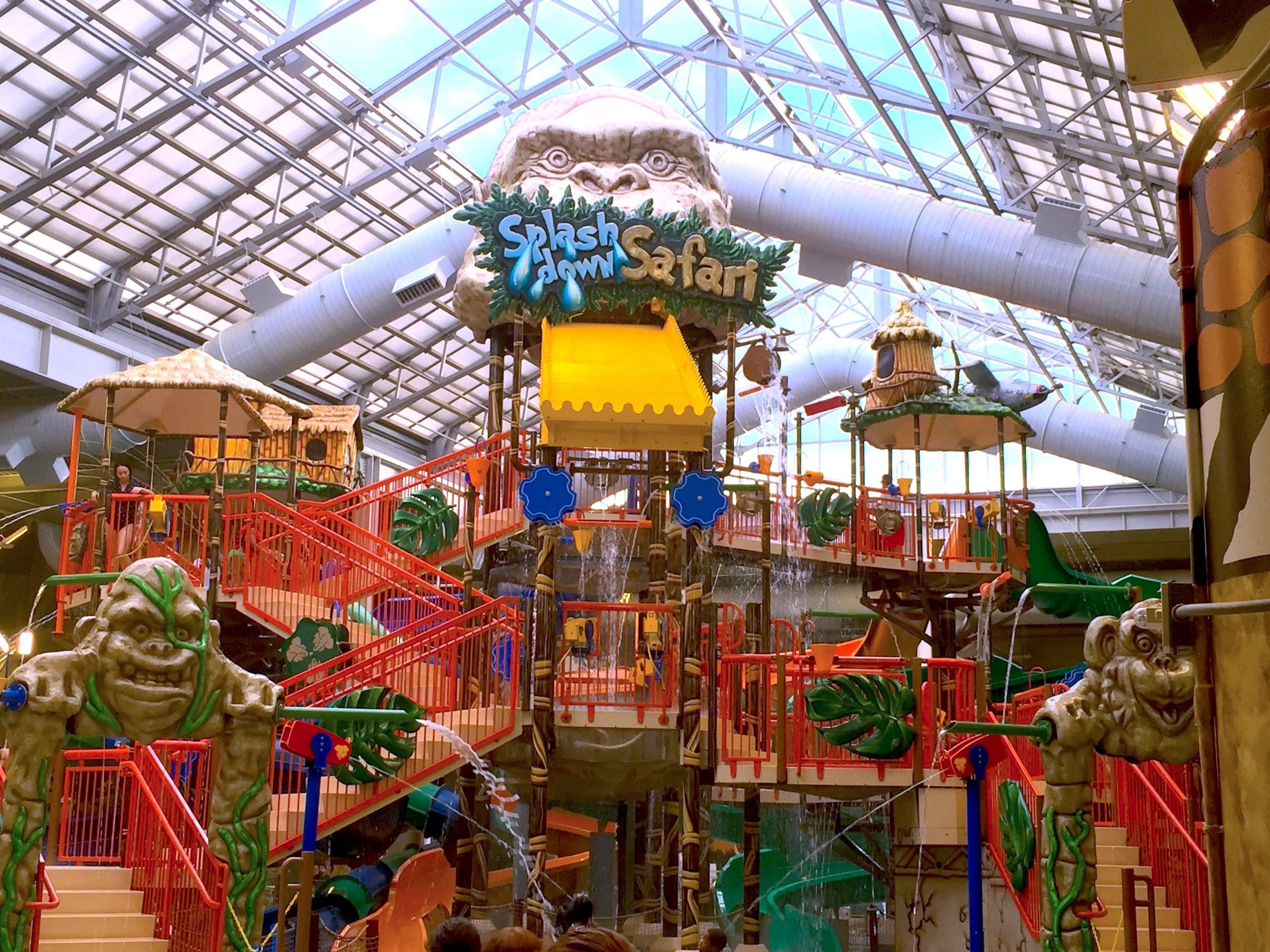 OpenAire's retractable roof over the waterpark at Kalahari Resorts in Pocono Mountains, Pennsylvania.