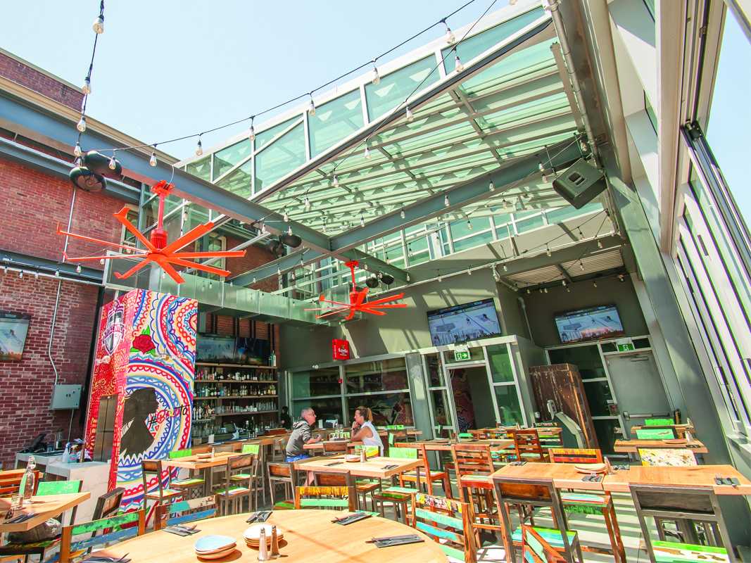Barcelona Tavern YYZ Toronto Retractable Roof