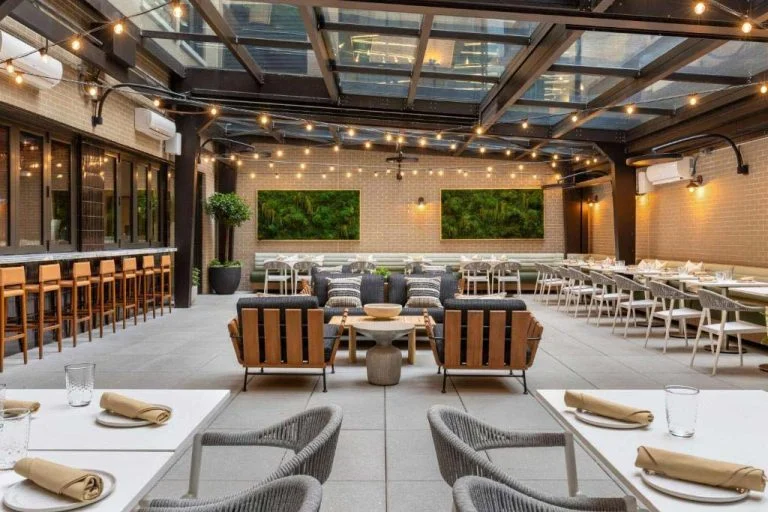 Arrels Courtyard, Arlo Hotel featured image