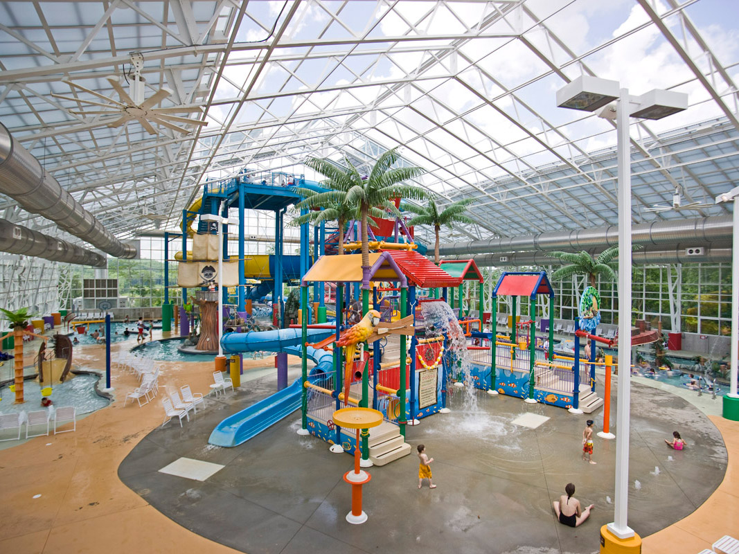 OpenAire's retractable roof over Big Splash Waterpark in French Lick, Indiana.